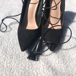 Sexy ankle wrap high heels with tassels black size 10